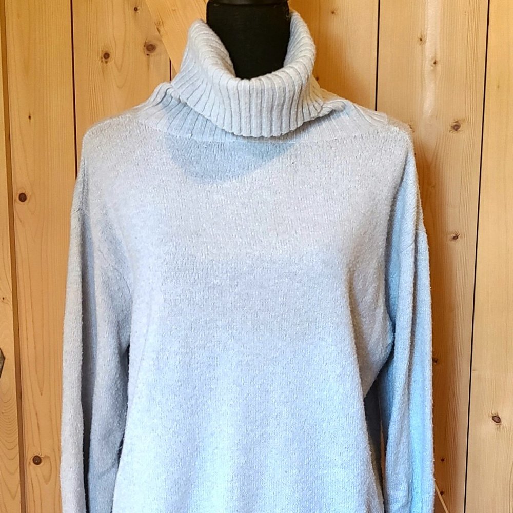 BP Turtleneck Tunic Sweater, L
